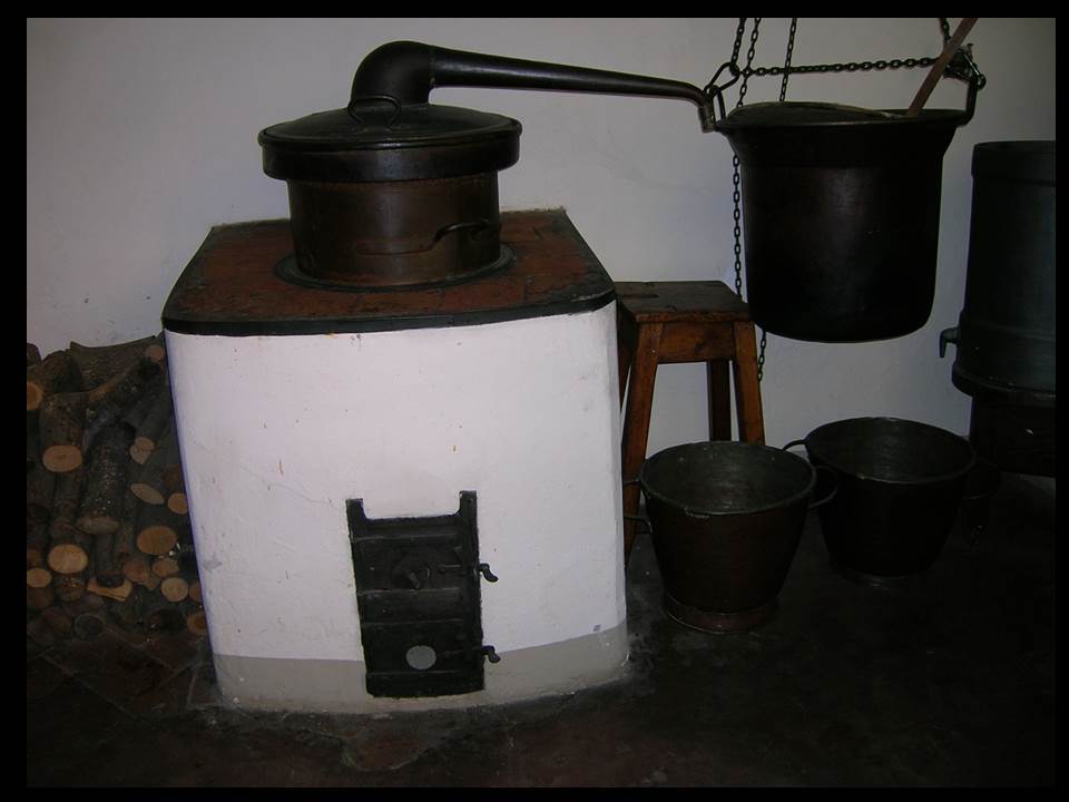 Image of a distillation apparatus located in the museum of Officina Profumo-Farmaceutica di Santa Maria Novella, Florence, Italy.