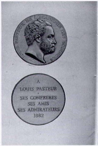 Louis Pasteur honorific medal presentation