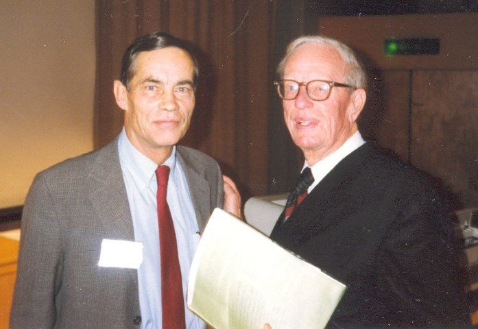 JW as former president of the Swedish Medical Association congratulates the current president Göran Bauer. Photo by FW taken in Stockholm in 1989