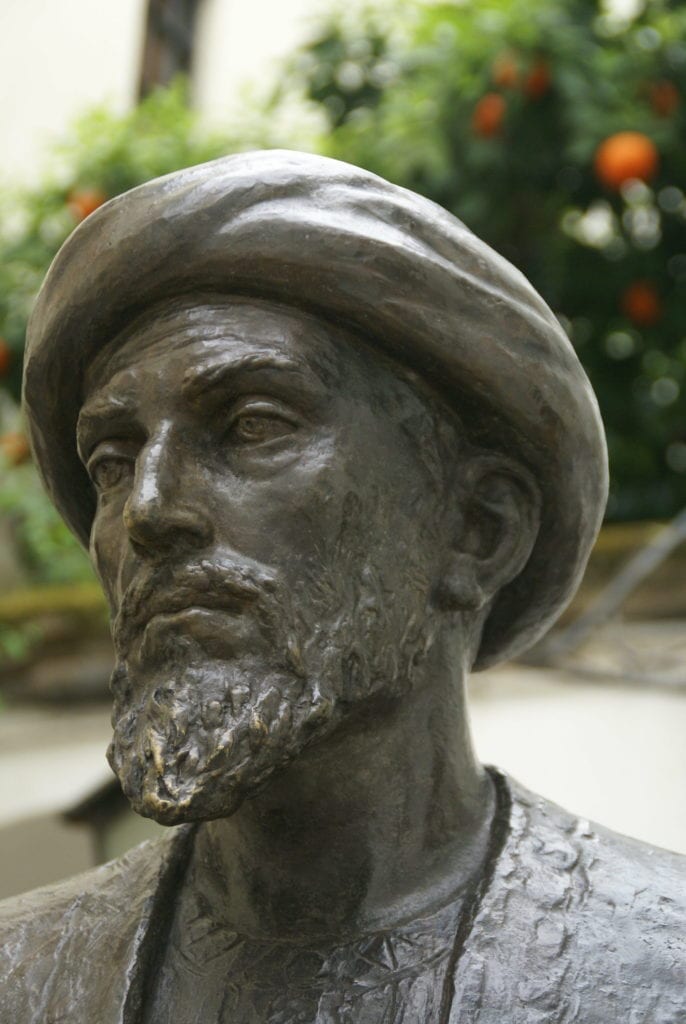 A bronze statue of Maimonides, found in Córdoba.