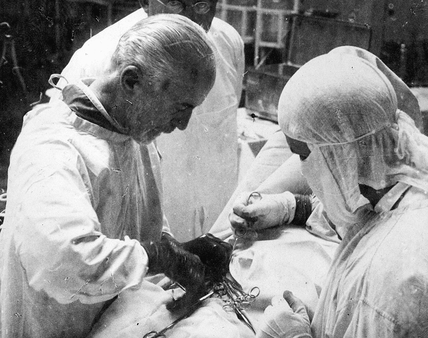 Theodor Kocher during surgery